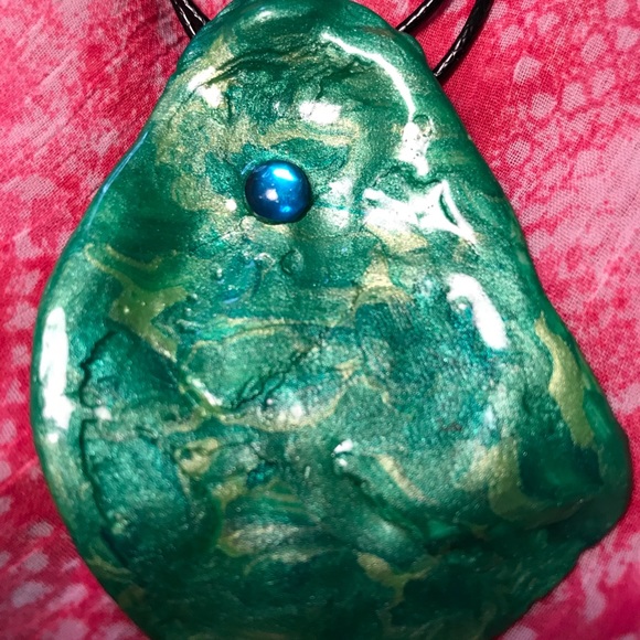 Seashell Handmade Necklace - Picture 8 of 16